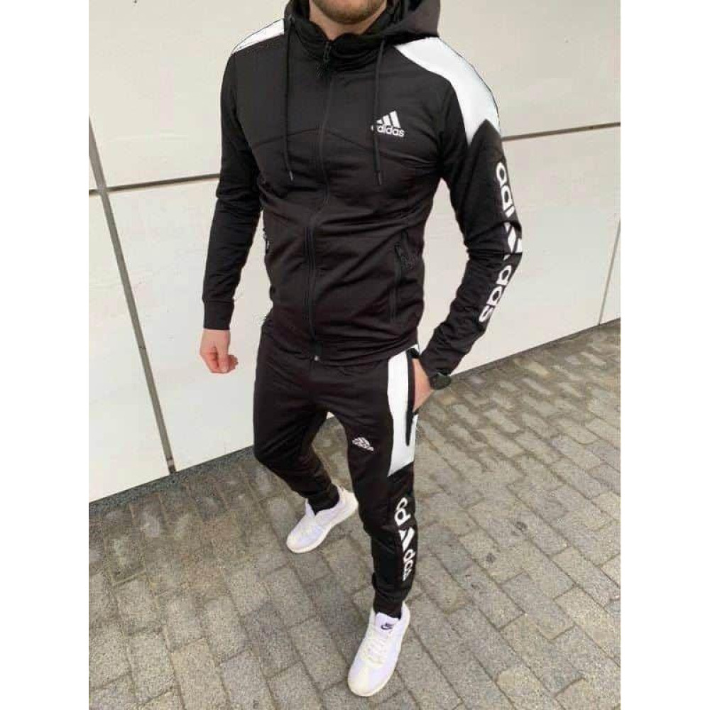 Спортивний Костюм Adidas З Капюшоном